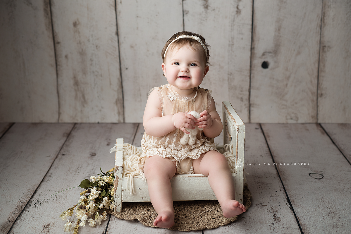 Baby Photography Santa Cruz little girl on wood backdrop